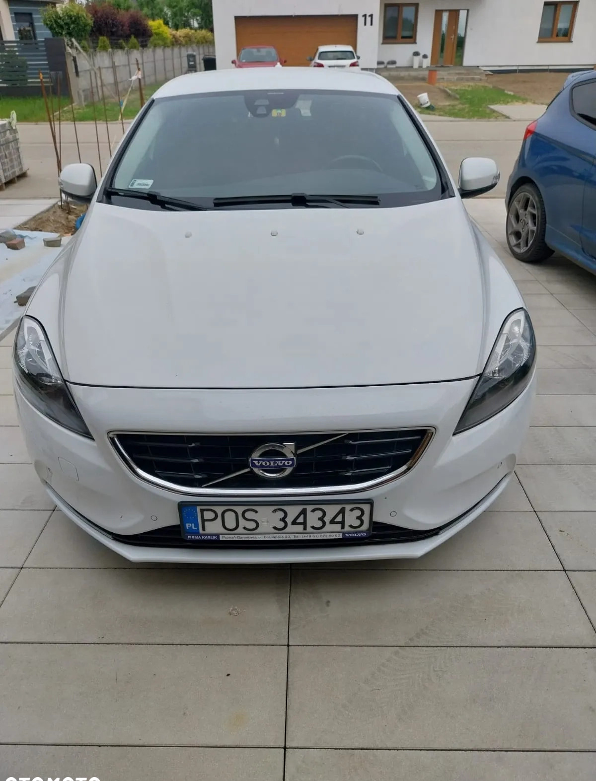 Volvo V40 cena 49000 przebieg: 76000, rok produkcji 2013 z Limanowa małe 46